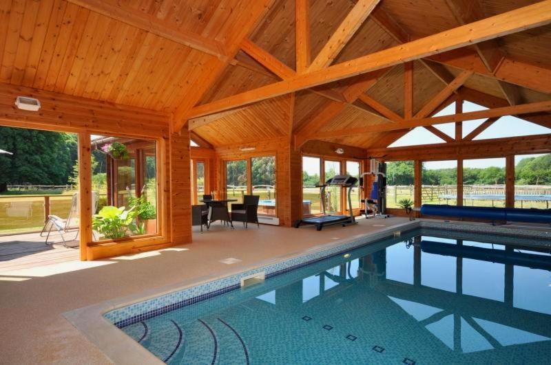 Ryefield Cottage - Luxurious Self-Catered Holiday Cottage With A Log Burner チチェスター エクステリア 写真