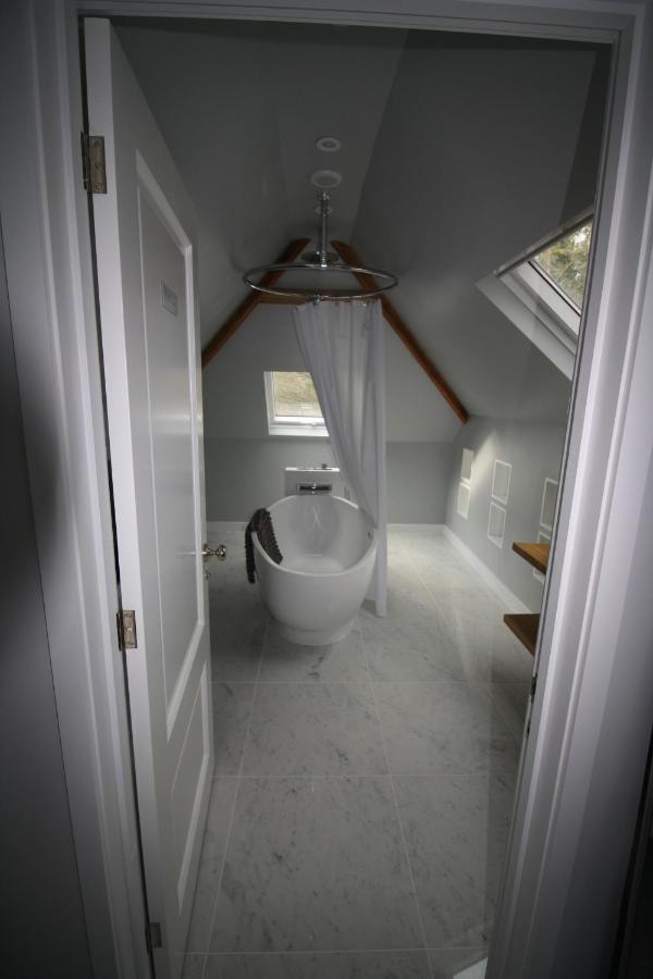 Ryefield Cottage - Luxurious Self-Catered Holiday Cottage With A Log Burner チチェスター エクステリア 写真