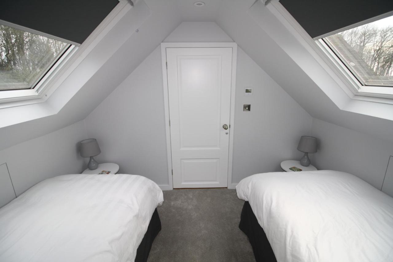 Ryefield Cottage - Luxurious Self-Catered Holiday Cottage With A Log Burner チチェスター エクステリア 写真